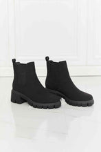 Load image into Gallery viewer, MMShoes Work For It Matte Lug Sole Chelsea Boots in Black