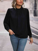 Load image into Gallery viewer, Round Neck Puff Sleeve Blouse
