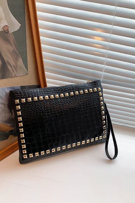 Black Zipper Purse with Crocodile Pattern