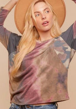 Load image into Gallery viewer, Loose Fit Camo Knit Top with Long Sleeves
