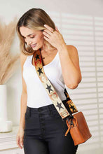 Load image into Gallery viewer, Leather Wide Strap Crossbody Bag
